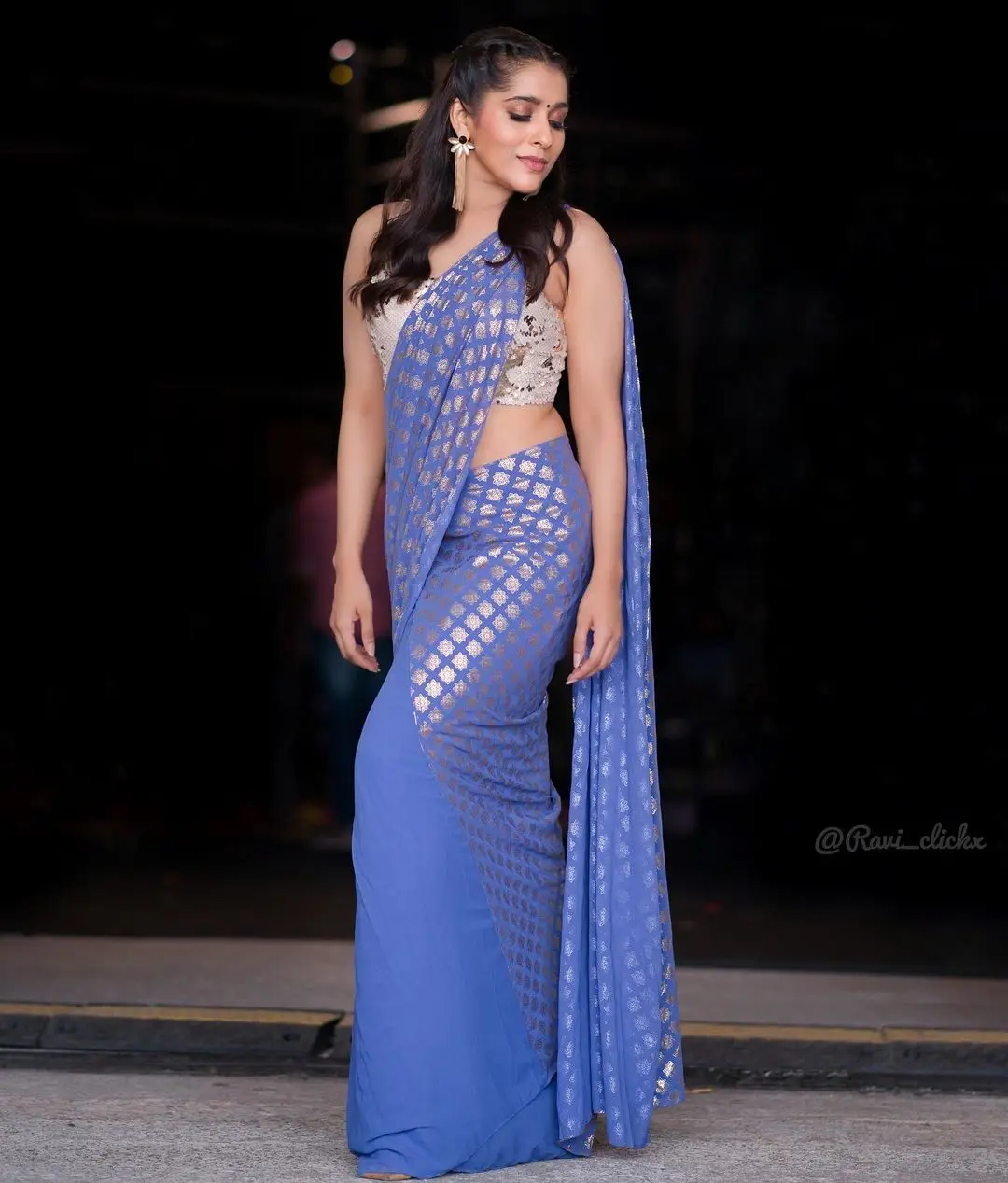 Rashmi Gautam In South Indian Traditional Blue Saree White Blouse